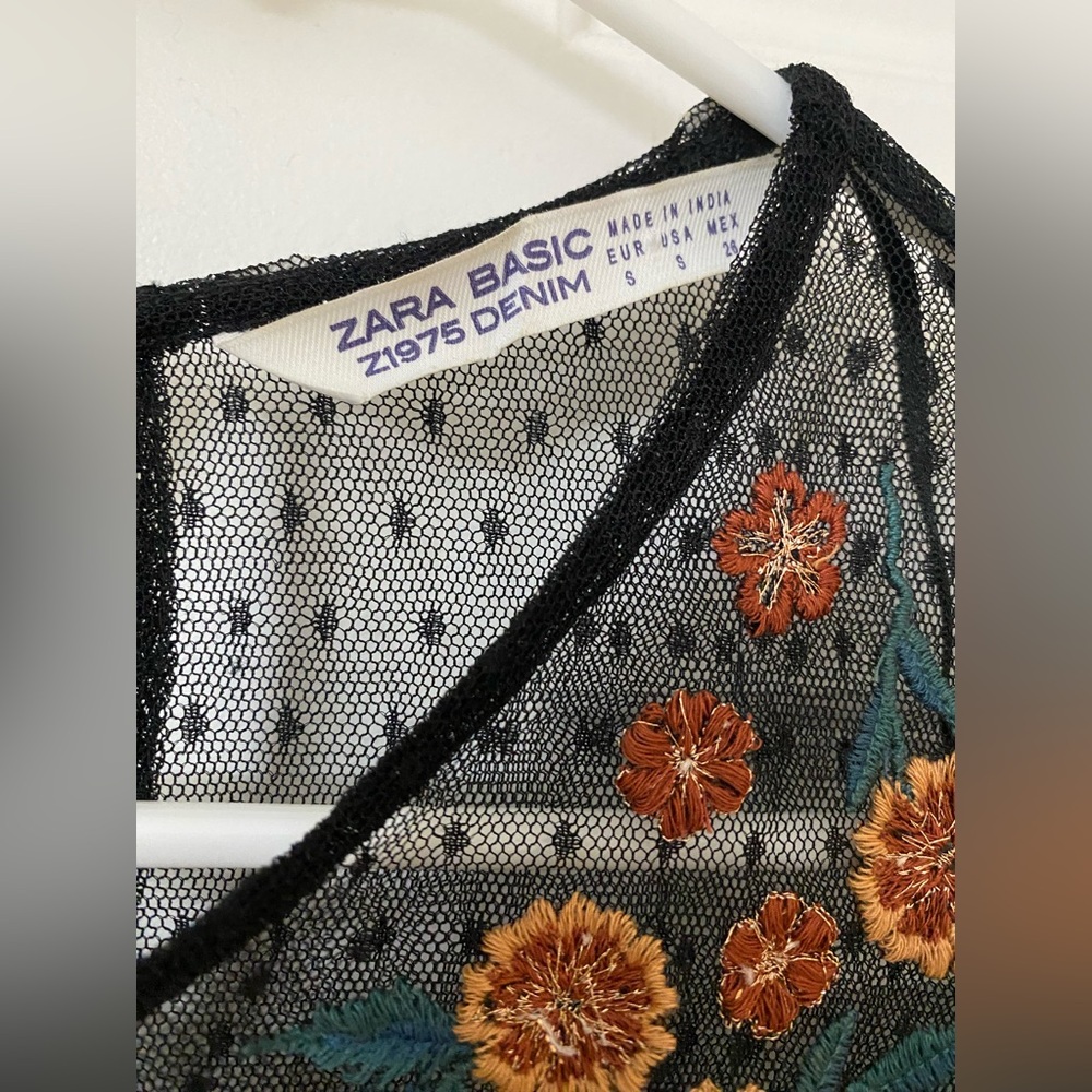Zara Black Sheer Blouse with Floral Embroidery - Picture 10 of 12